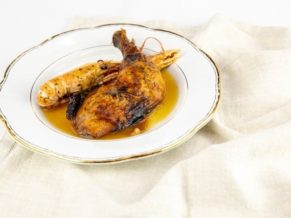 Muslo de pollo de payés asado con cigalas - 1 ración (Mínimo 2 raciones)